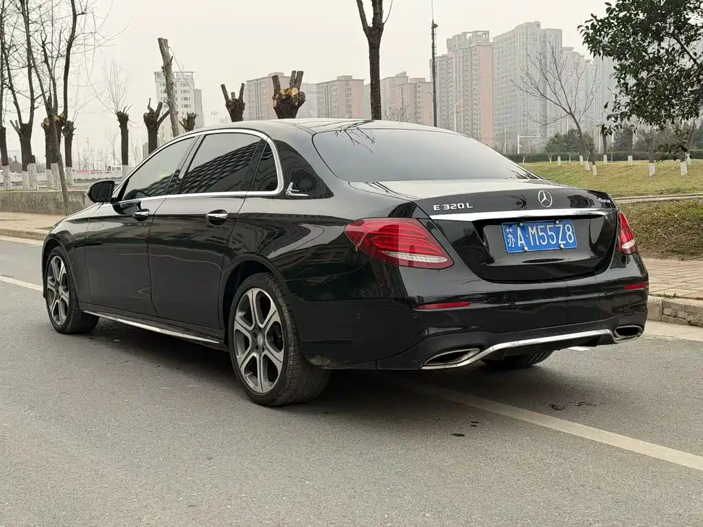 Mercedes-Benz E-Class 2017