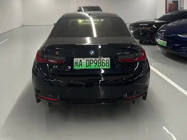 BMW i3 2023