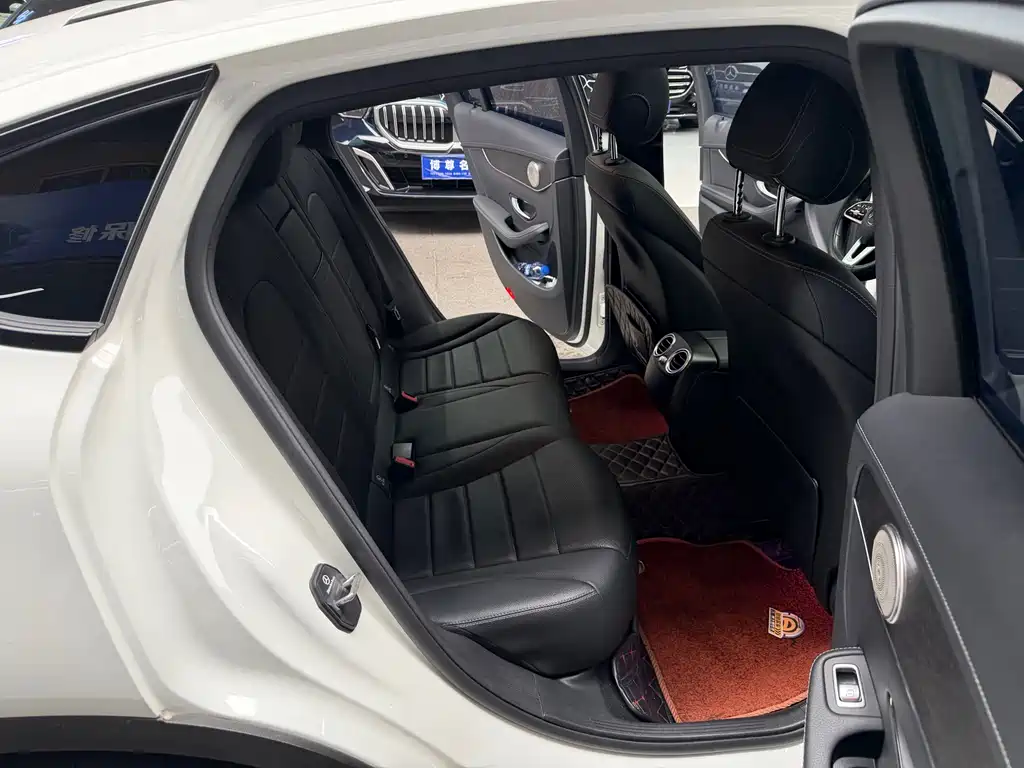 Mercedes-Benz GLC Coupe 2020 — фото 19