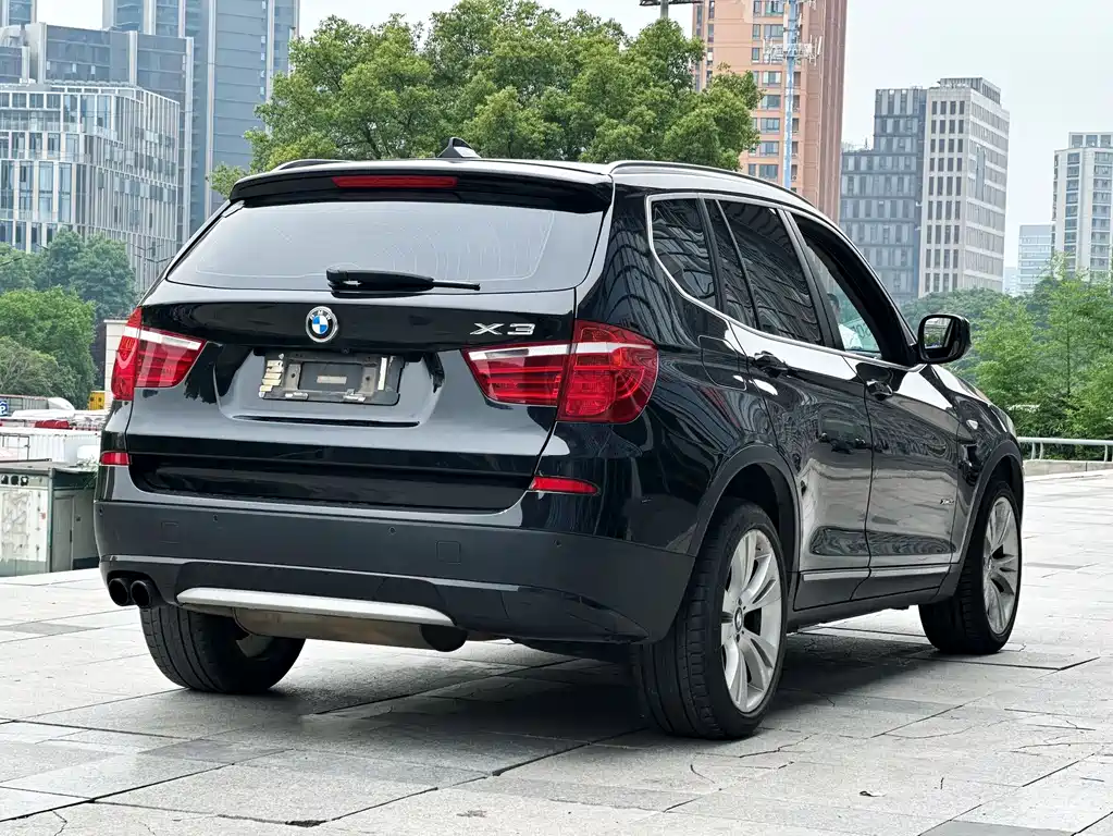 BMW X3 2012 — фото 6