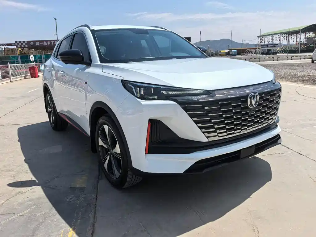Changan CS55PLUS 2022 — фото 3