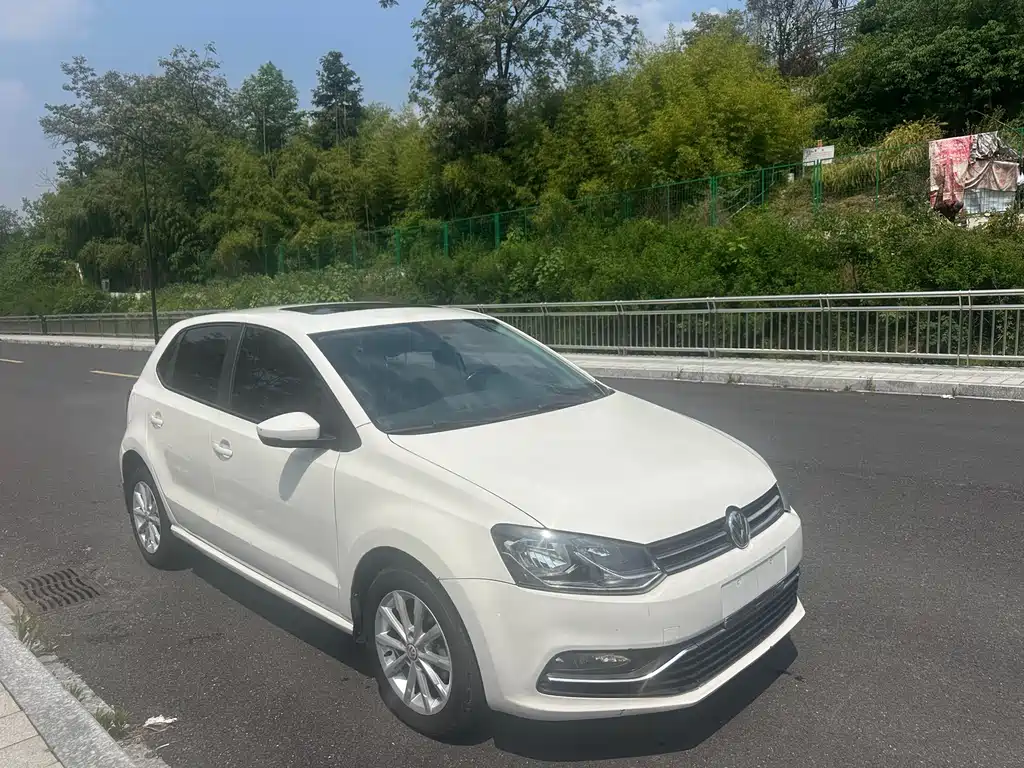 Volkswagen Polo 2016