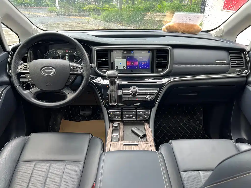 GAC Trumpchi M8 2020 — фото 10
