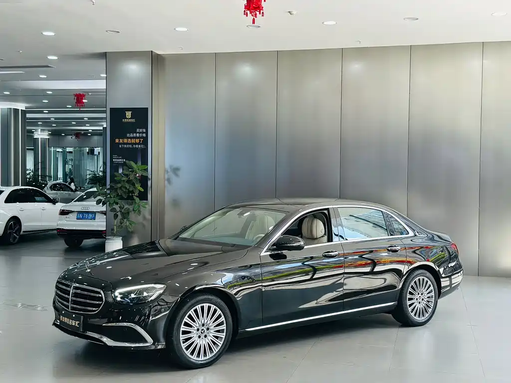 Mercedes-Benz E-Class 2021 — фото 1