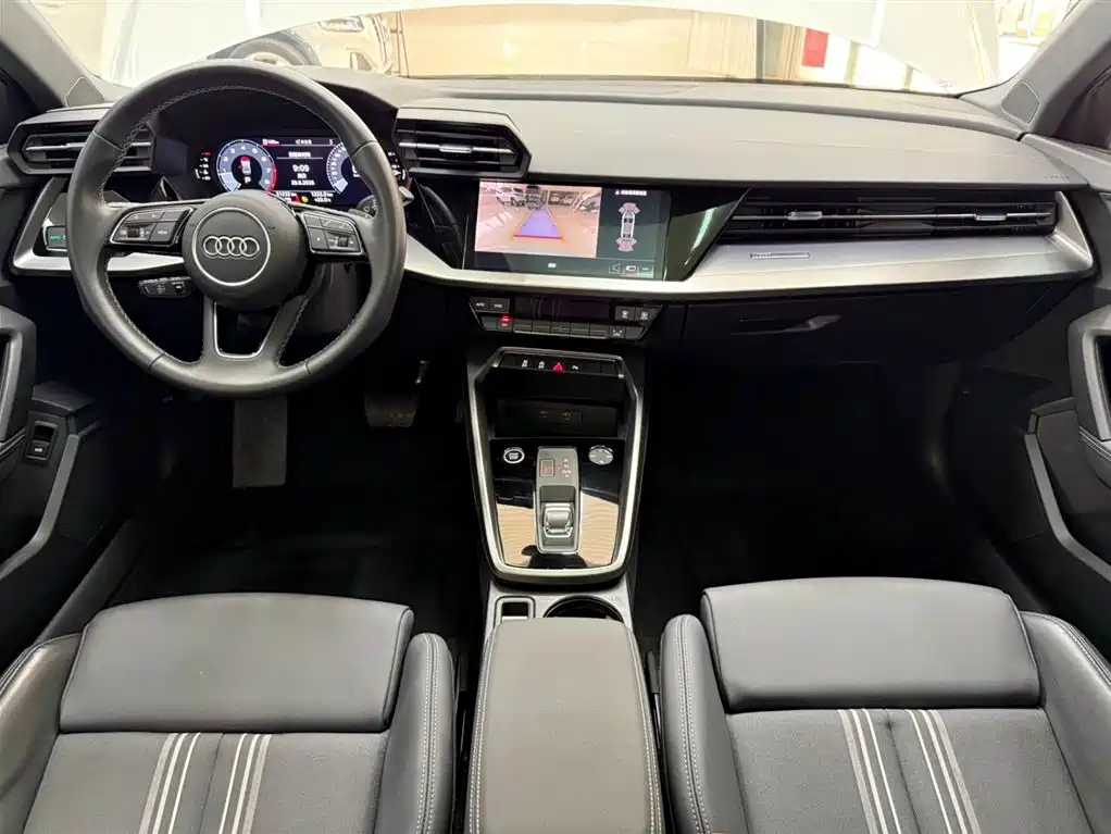 Audi A3 2023 — фото 20