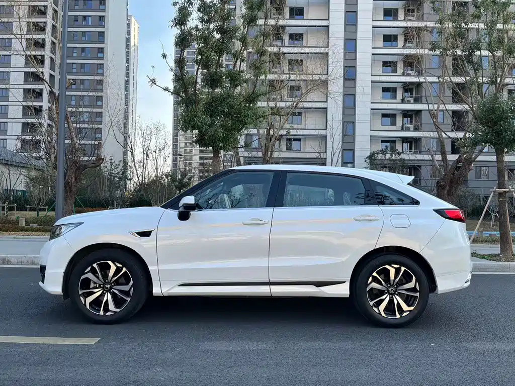Honda UR-V 2018 — фото 4