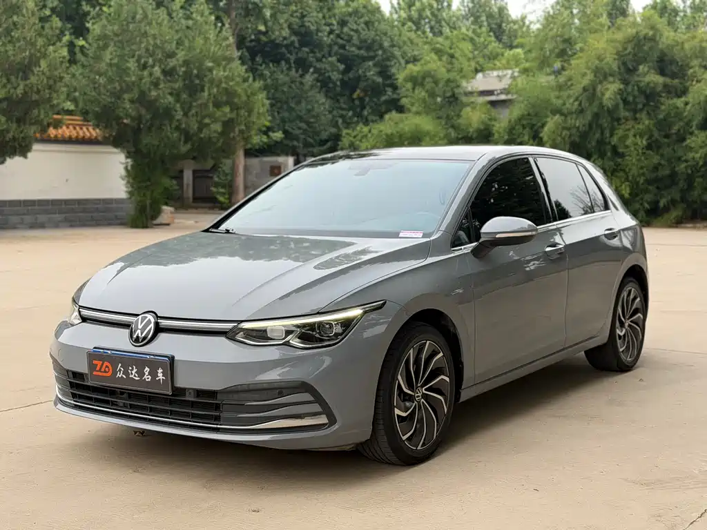 Volkswagen Golf 2021