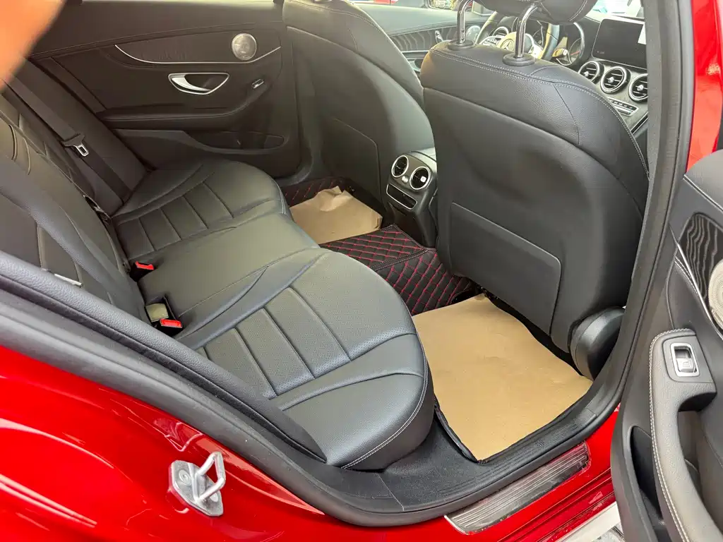 Mercedes-Benz C-Class 2019 — фото 12