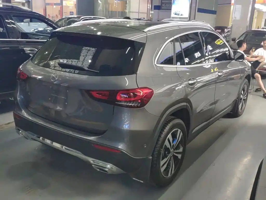 Mercedes-Benz GLA 2023 — фото 7