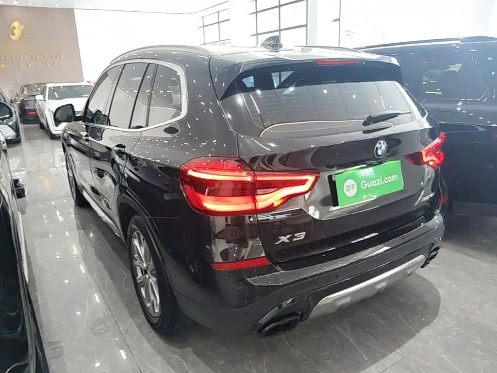 BMW X3 2021