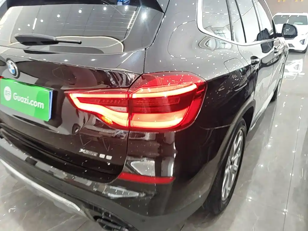 BMW X3 2021 — фото 8