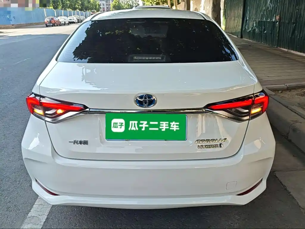 Toyota Corolla 2022 — фото 6