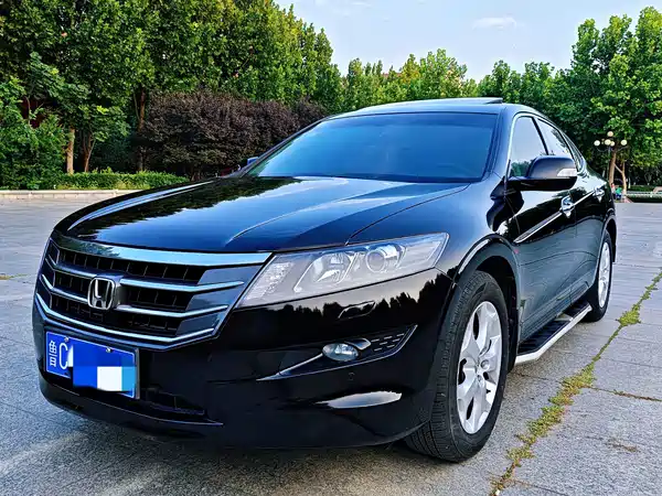 Honda Crosstour 2012