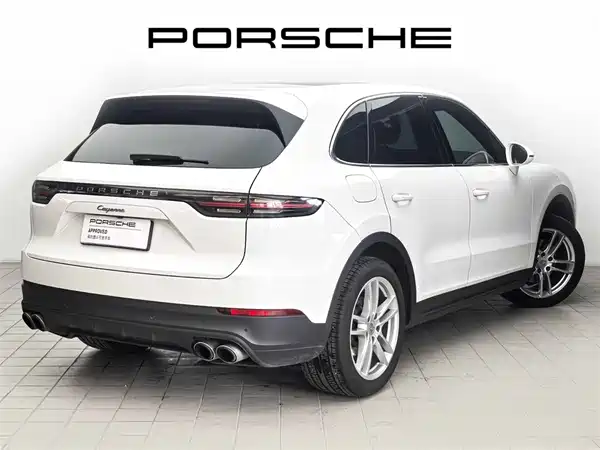 Porsche Cayenne 2020