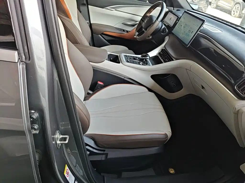 BYD Song Pro New Energy 2023 — фото 20