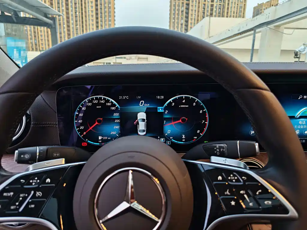 Mercedes-Benz E-Class 2020 — фото 6