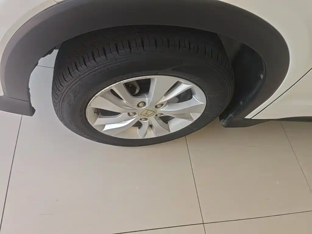Honda Vezel 2015 — фото 23