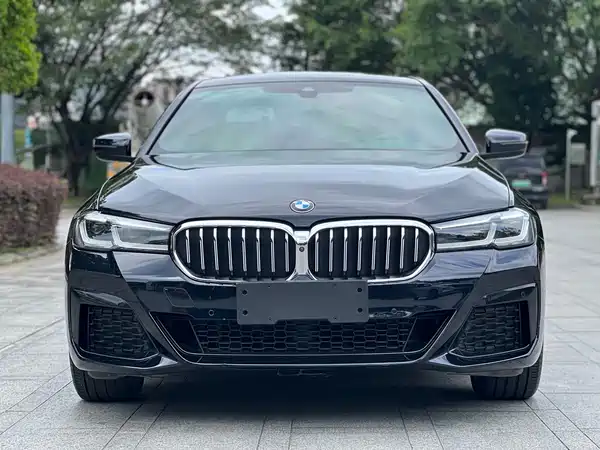 BMW 5 Series 2023