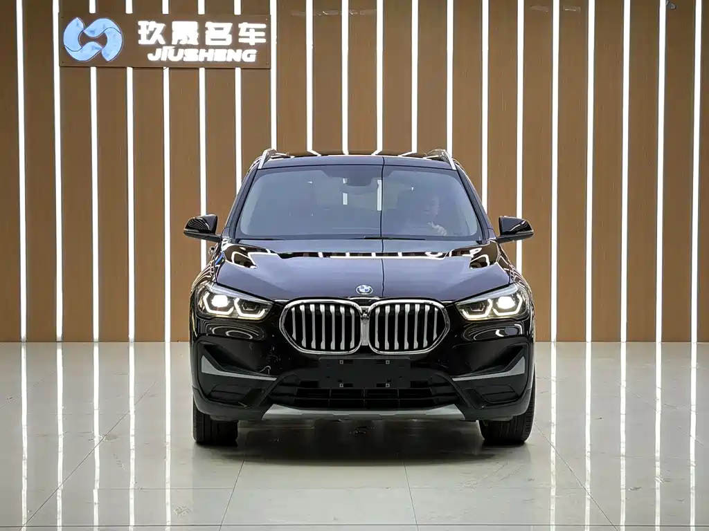 BMW X1 2020 — фото 3