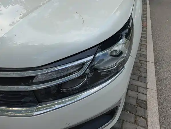Citroën C4L 2016