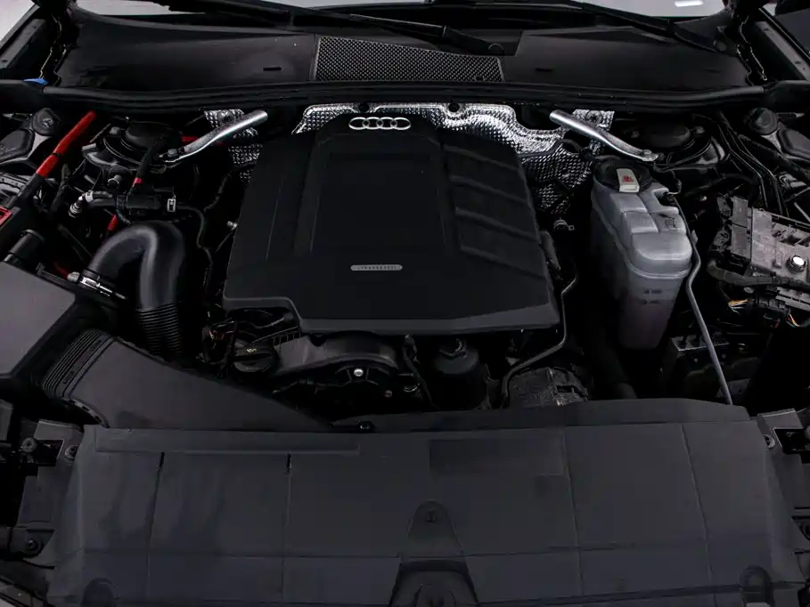 Audi A6L 2020 — фото 20