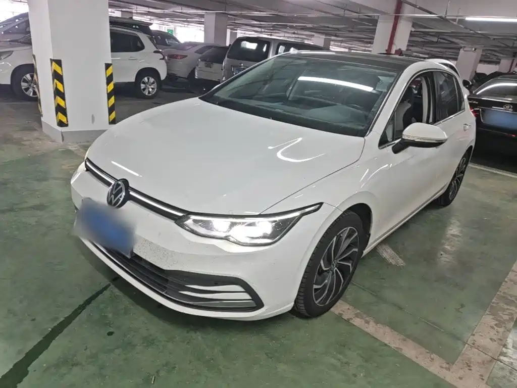 Volkswagen Golf 2022