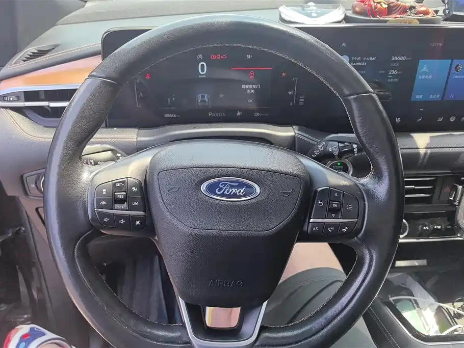 Ford Edge 2021 — фото 15