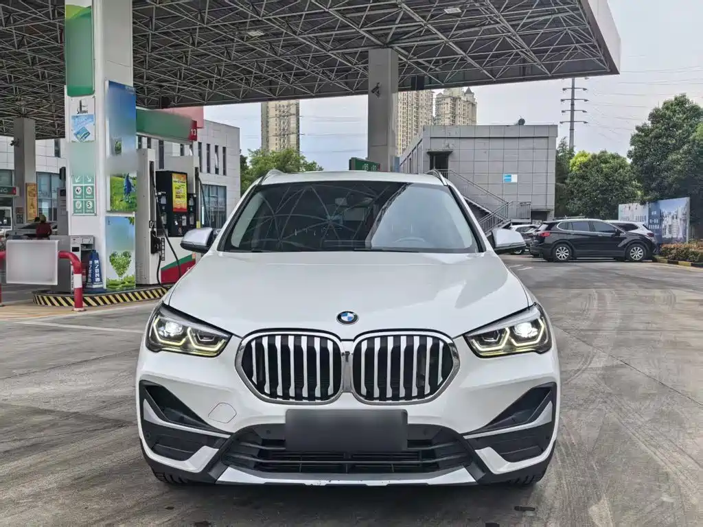 BMW X1 2021 — фото 4