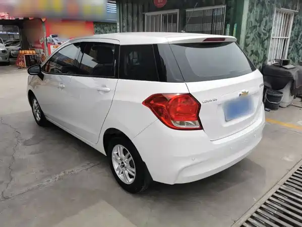 Chevrolet Lefeng RV 2018