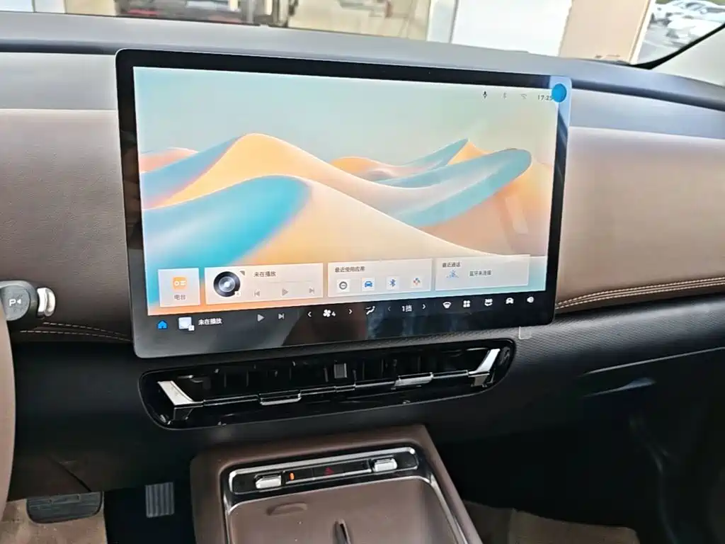 Wuling Starlight 730 New Energy 2025 — фото 13