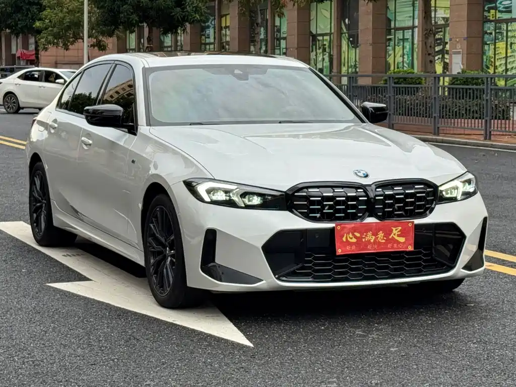 BMW 3 Series 2023