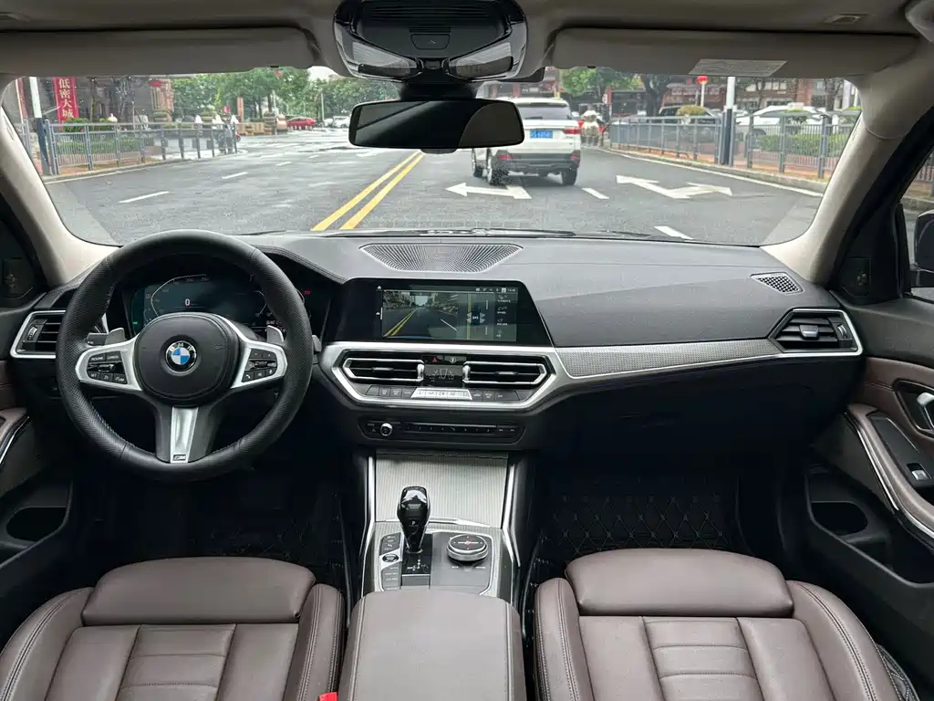 BMW 3 Series 2021 — фото 12