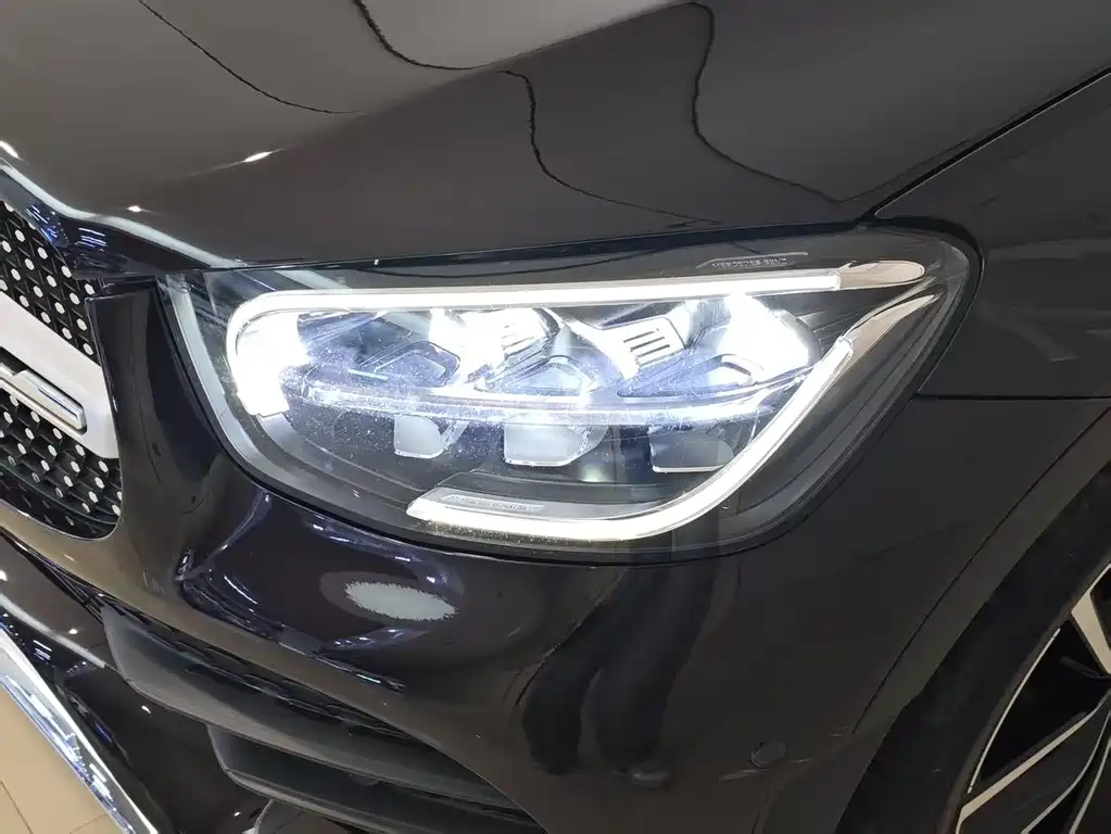 Mercedes-Benz GLC 2020 — фото 14