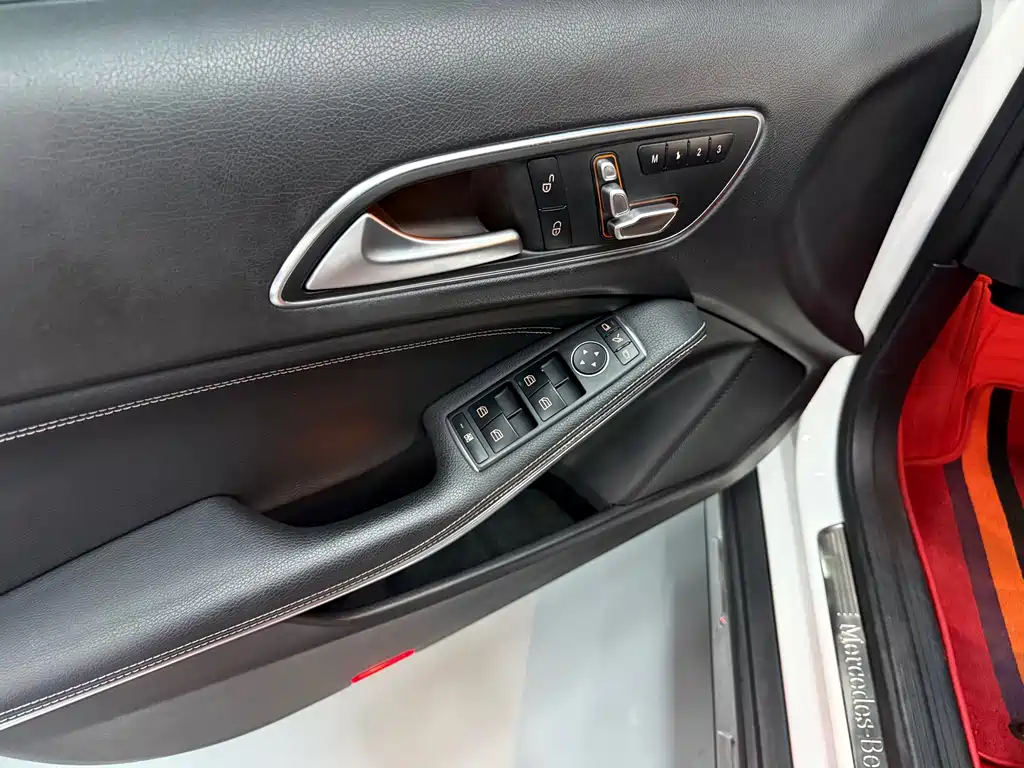 Mercedes-Benz GLA 2019