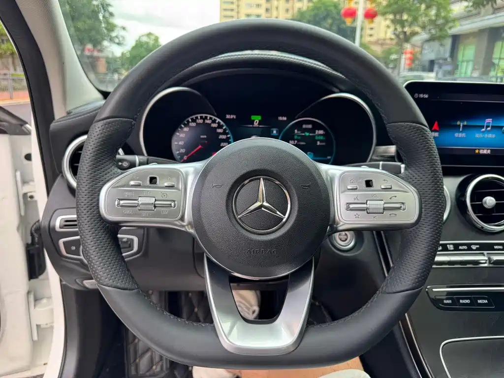 Mercedes-Benz C-Class 2021 — фото 16