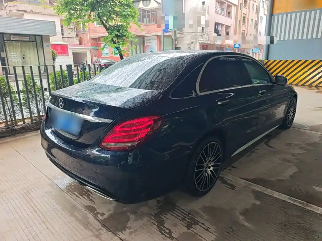 Mercedes-Benz C-Class 2018