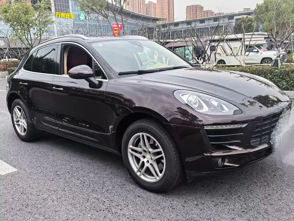 Porsche Macan 2017 — фото 3