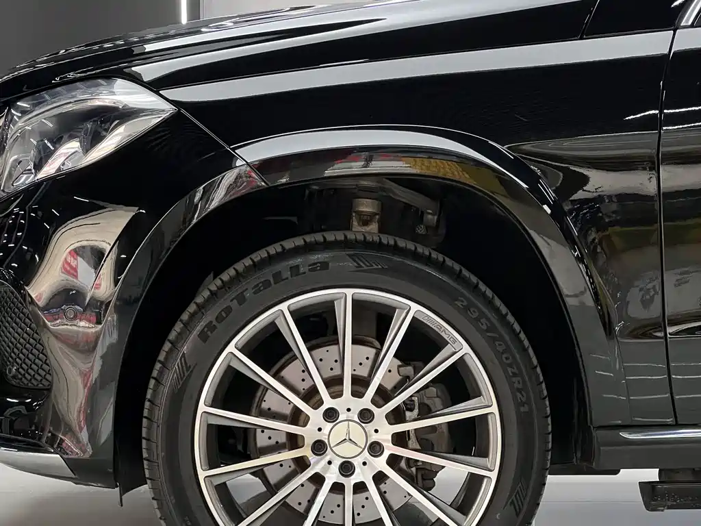 Mercedes-Benz GLS 2019 — фото 45