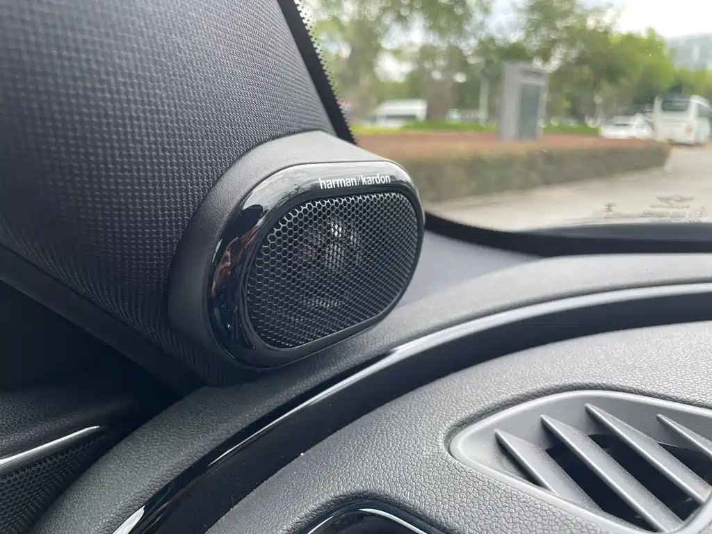 MINI Clubman 2018 — фото 11