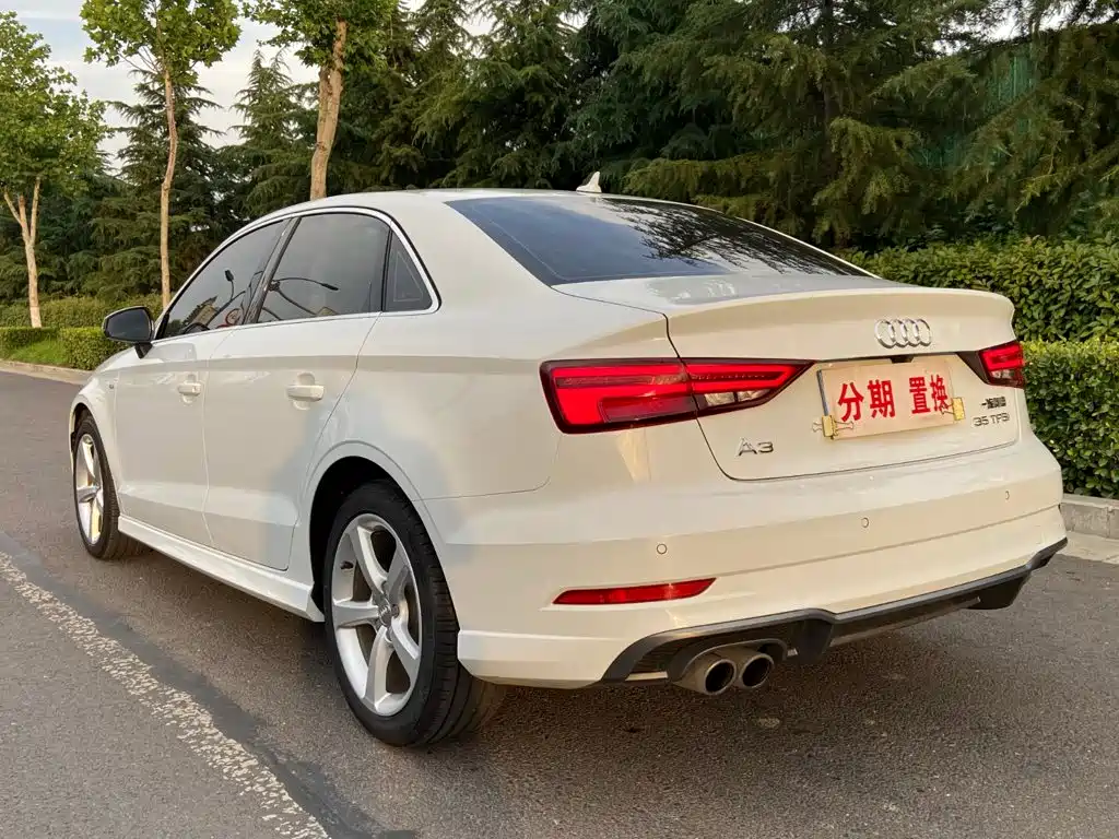 Audi A3 2017 — фото 20