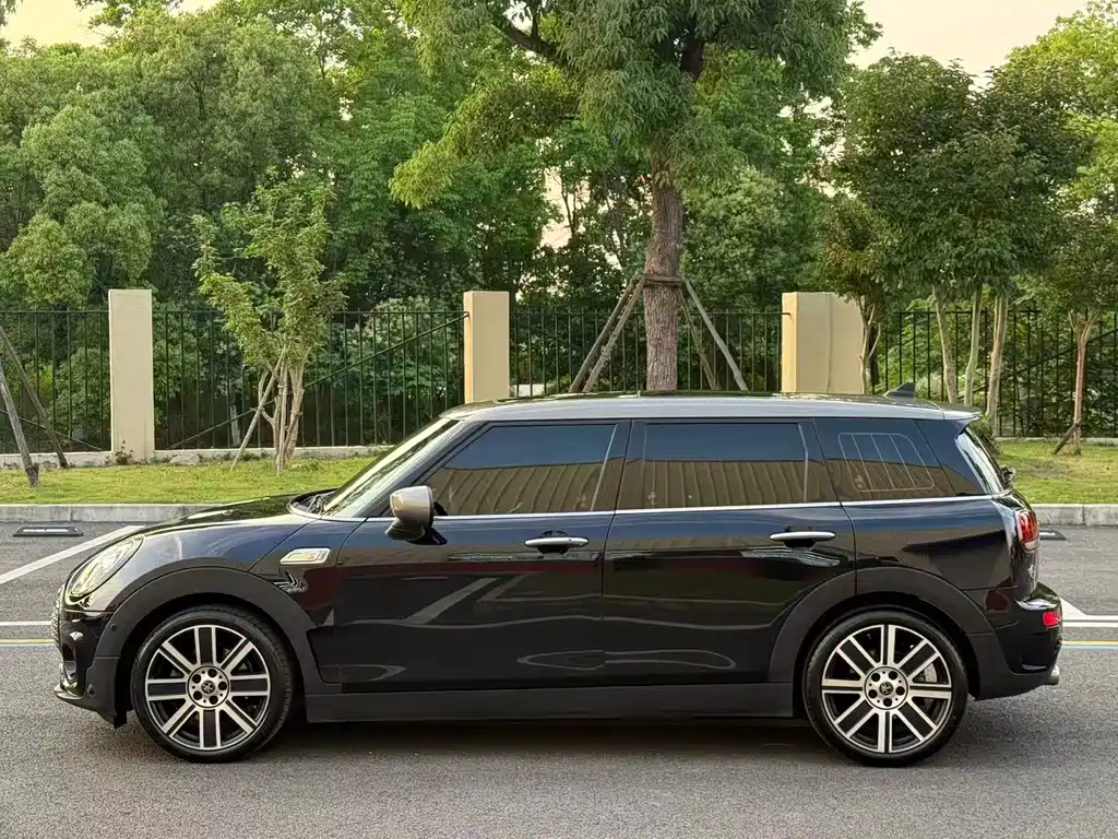 MINI Clubman 2020 — фото 3