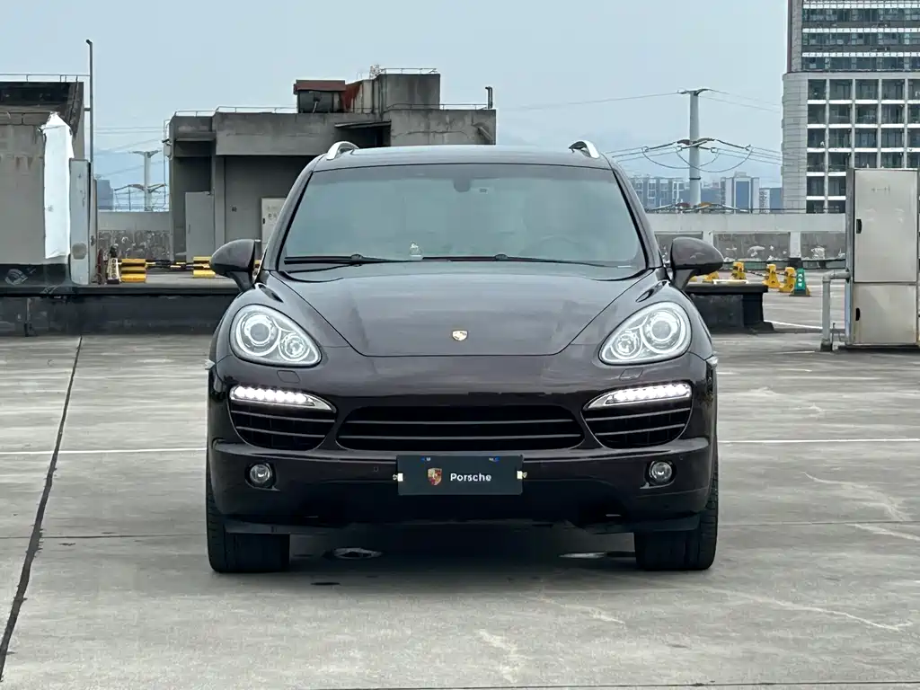 Porsche Cayenne 2014