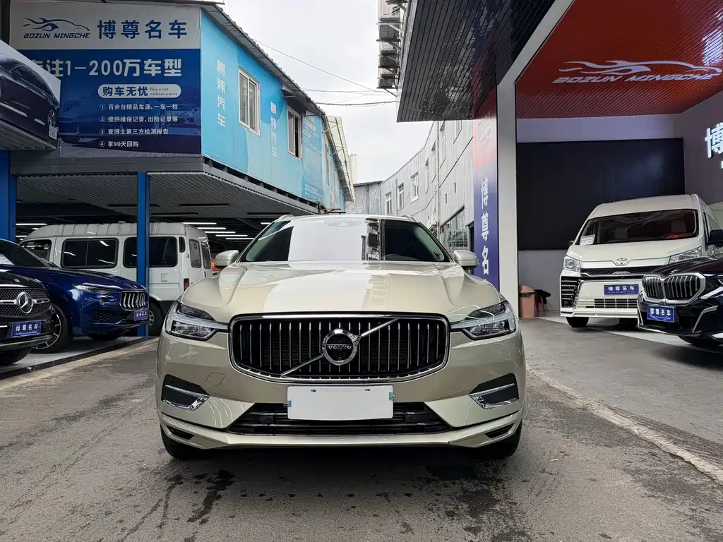 Volvo XC60 2020 — фото 2