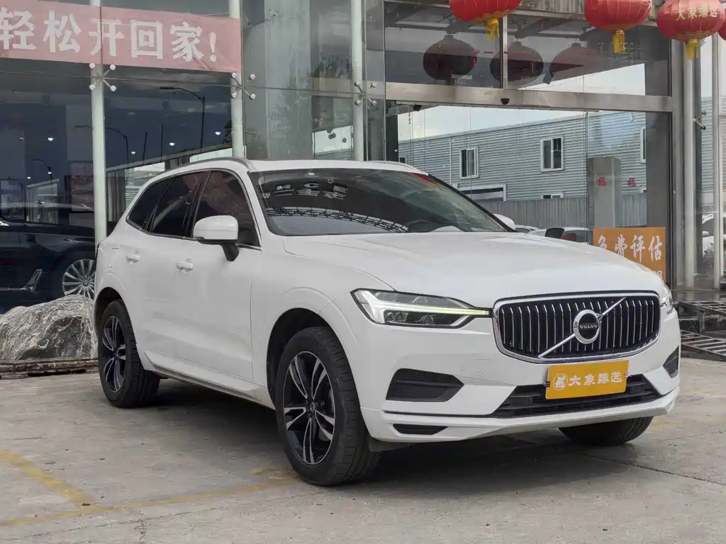 Volvo XC60 2019 — фото 3