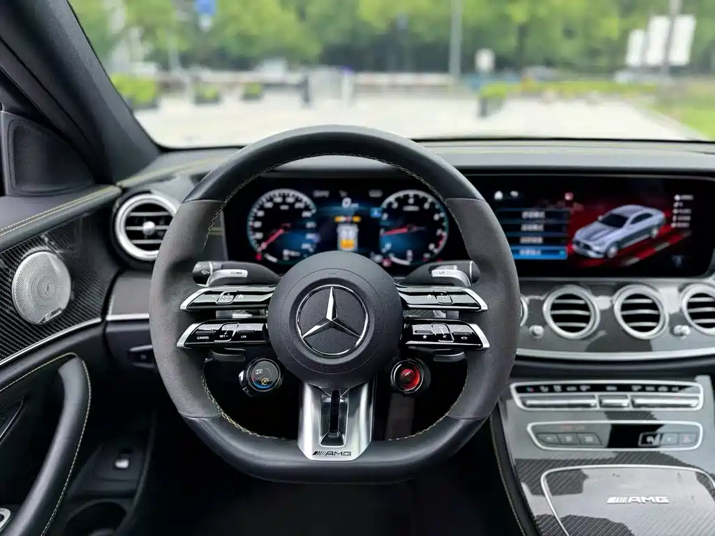 Mercedes-Benz E-Class AMG 2021 — фото 18