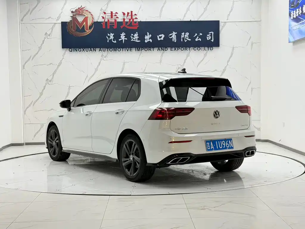 Volkswagen Golf 2022
