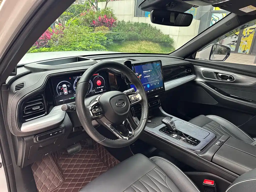 GAC Motor Trumpchi GS8 2023 — фото 7