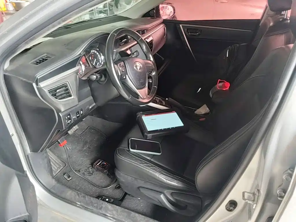 Toyota Corolla 2017 — фото 16