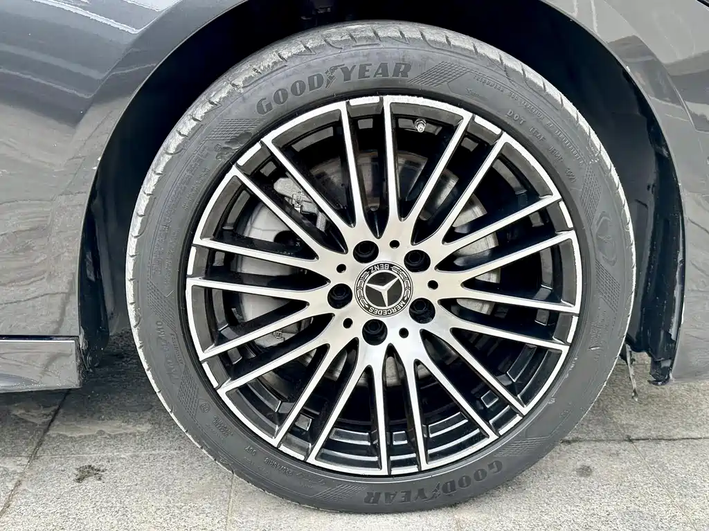 Mercedes-Benz C-Class 2021 — фото 17