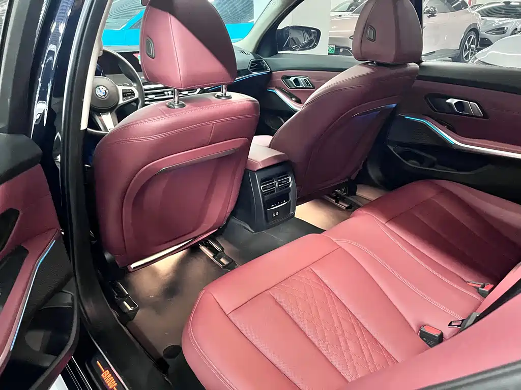 BMW i3 2023 — фото 10
